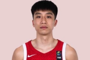 石洺豪进攻出色，张淳智独占鳌头得分上双