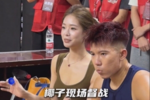 《同曦球员祝铭震在百球对决中不敌网红球手周楷恒，是否已放水？》