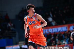 杨曦皓：为个人菜鸟赛季评50分，未来目标国家队立足